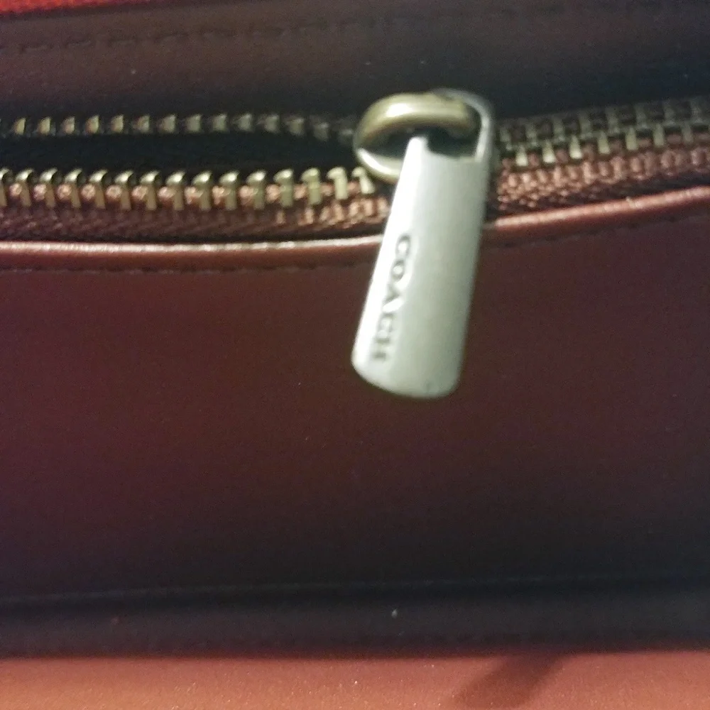 NWT! Coach Colorblock Double Zip Leather Wristlet